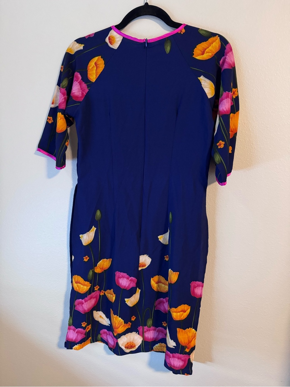 100% Silk Navy Floral Dress with Poppy Print and Pink Trim - Picture 6 of 7